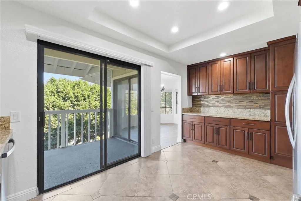 5598 E Stetson Court 22, Anaheim Hills, California 92807 home-pic-8