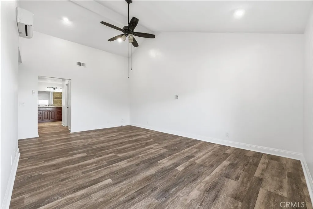 5598 E Stetson Court 22, Anaheim Hills, California 92807 home-pic-11