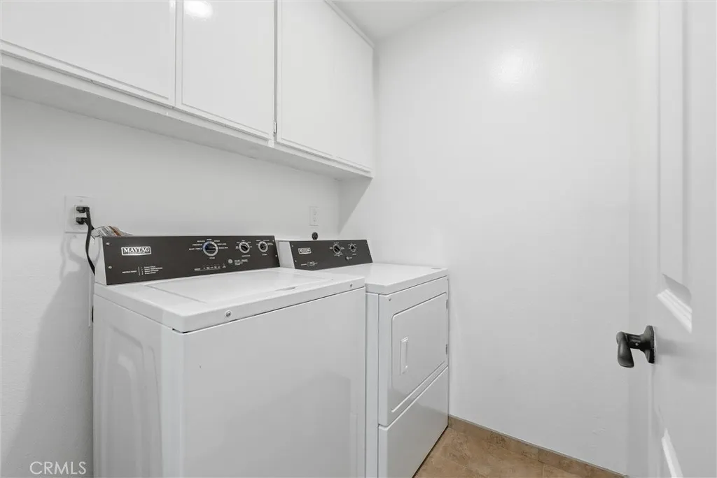 5598 E Stetson Court 22, Anaheim Hills, California 92807 home-pic-16