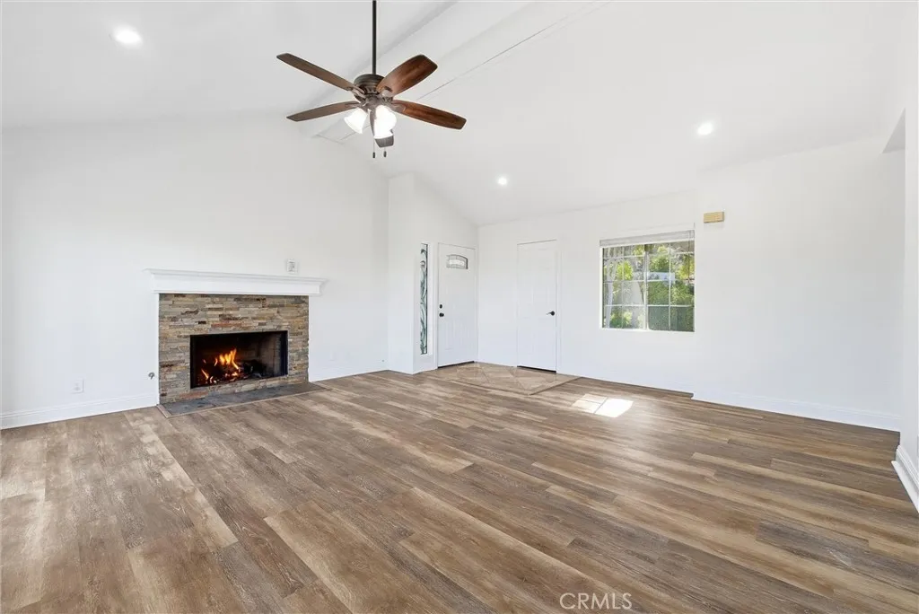 5598 E Stetson Court 22, Anaheim Hills, California 92807 home-pic-9