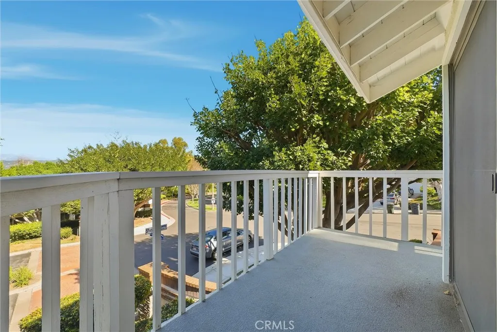 5598 E Stetson Court 22, Anaheim Hills, California 92807 home-pic-18