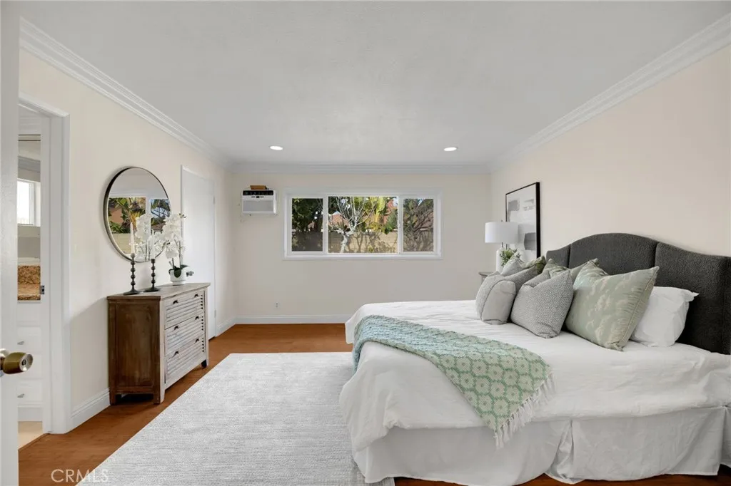 6781 Bridgewater, Huntington Beach, California 92647 home-pic-26