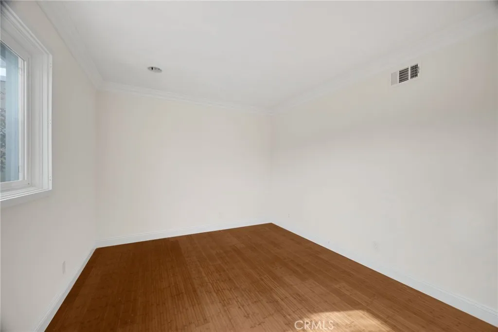 6781 Bridgewater, Huntington Beach, California 92647 home-pic-35