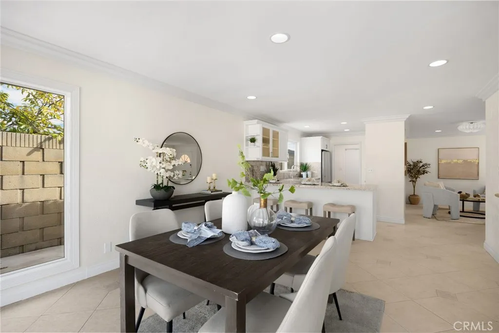 6781 Bridgewater, Huntington Beach, California 92647 home-pic-15