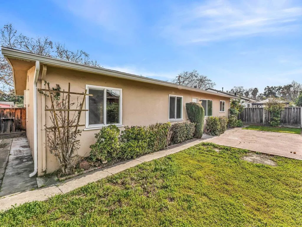 10311 Dover Way, San Jose, California 95127 home-pic-25
