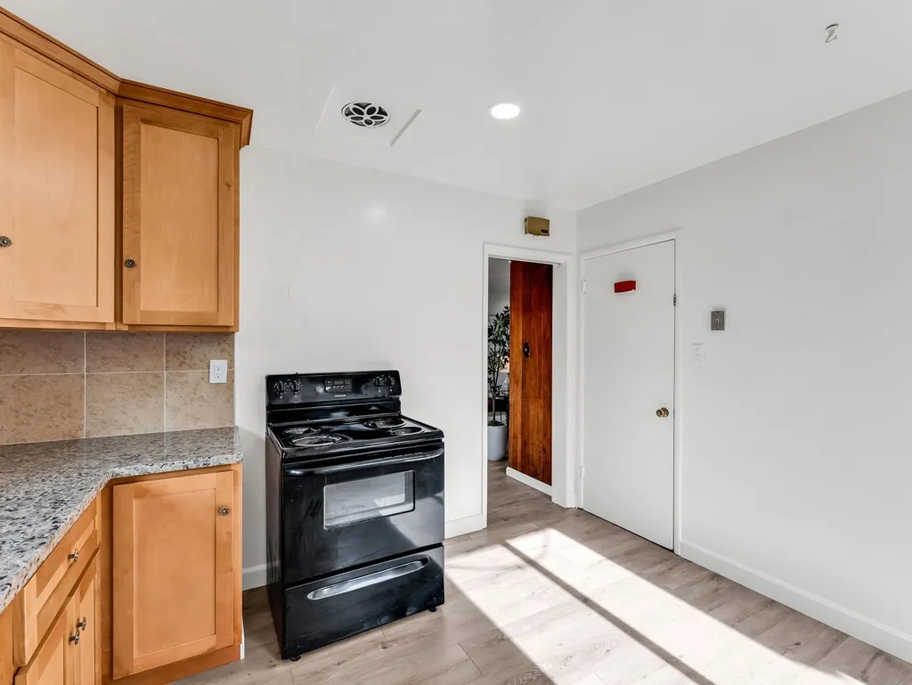 10311 Dover Way, San Jose, California 95127 home-pic-48