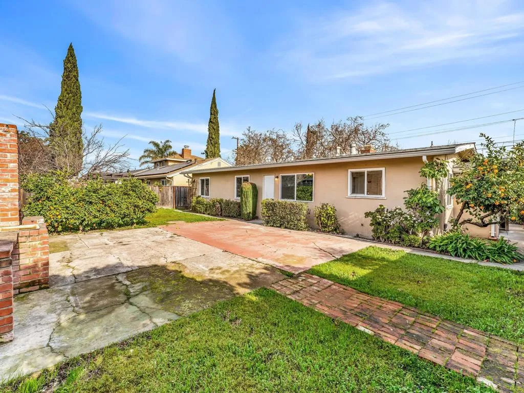 10311 Dover Way, San Jose, California 95127 home-pic-30
