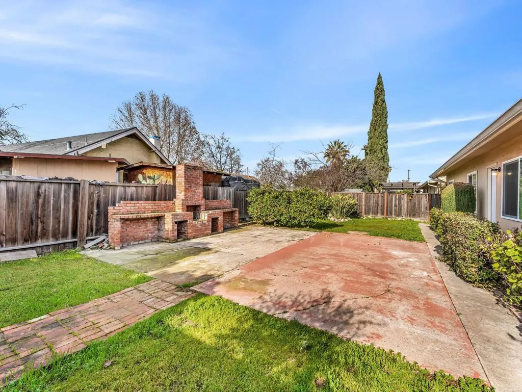 10311 Dover Way, San Jose, California 95127 home-pic-26