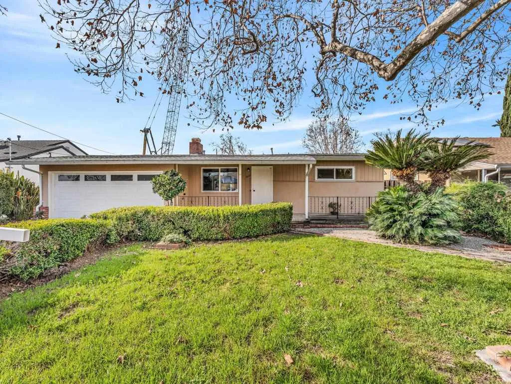 10311 Dover Way, San Jose, California 95127 home-pic-2