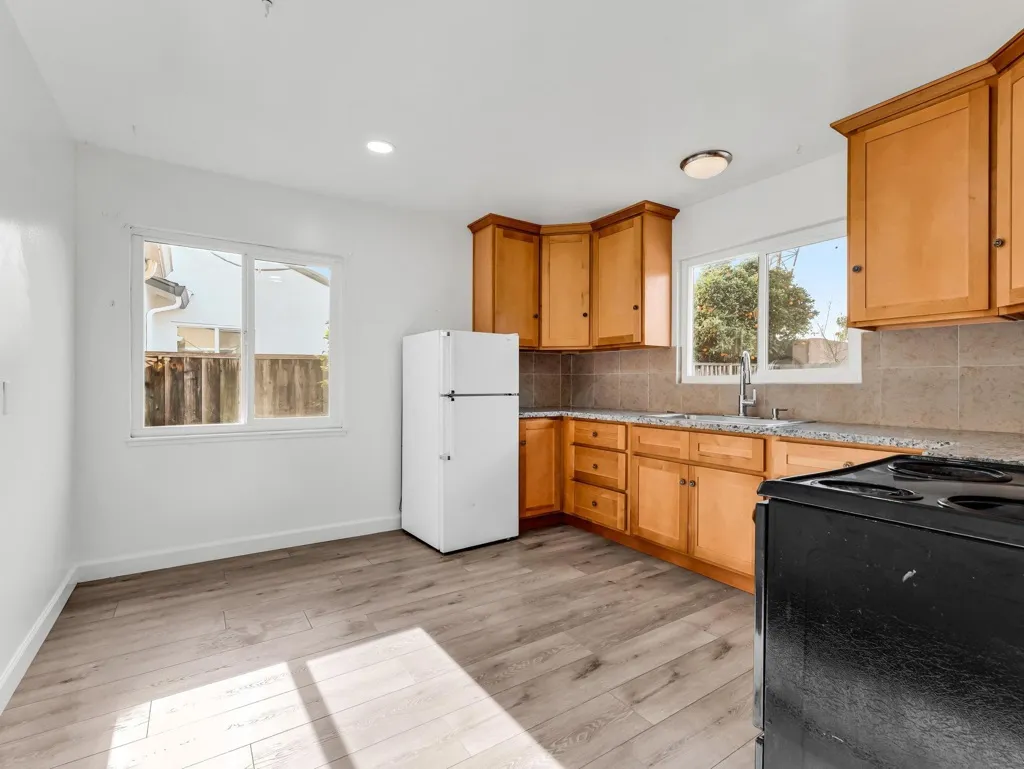 10311 Dover Way, San Jose, California 95127 home-pic-45