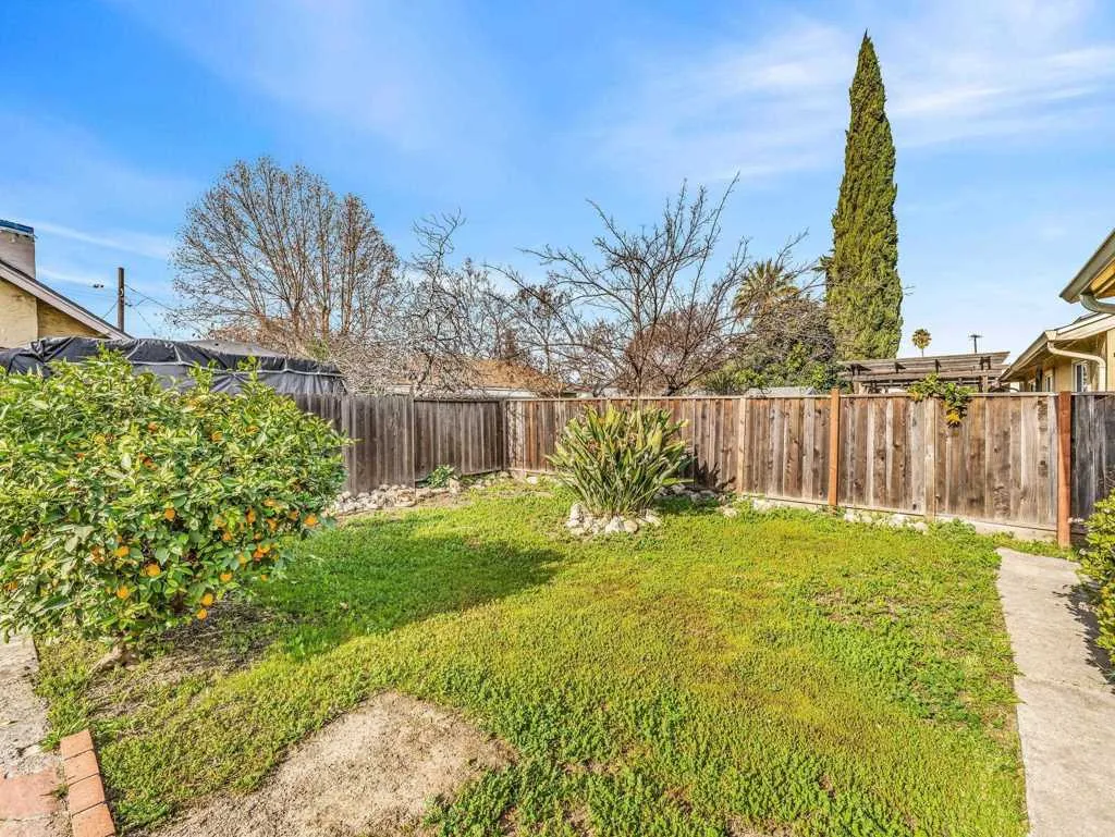 10311 Dover Way, San Jose, California 95127 home-pic-24