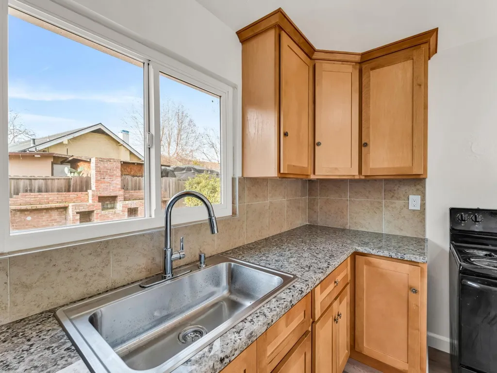 10311 Dover Way, San Jose, California 95127 home-pic-47