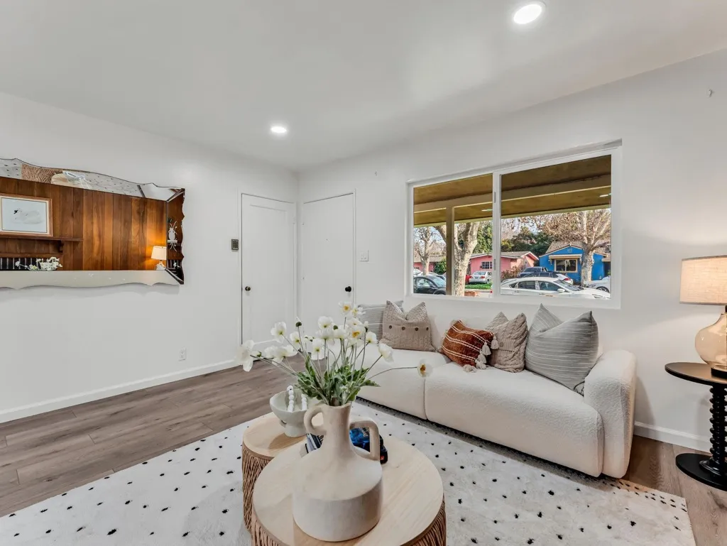 10311 Dover Way, San Jose, California 95127 home-pic-40