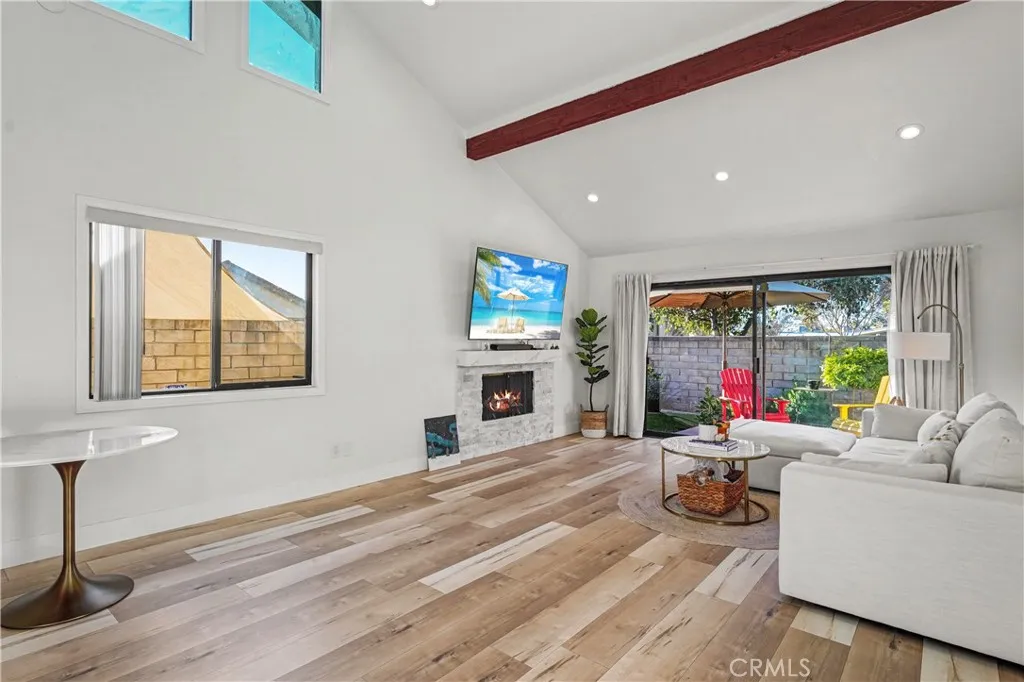 1335 Aphrodite, West Covina, California 91790 home-pic-7