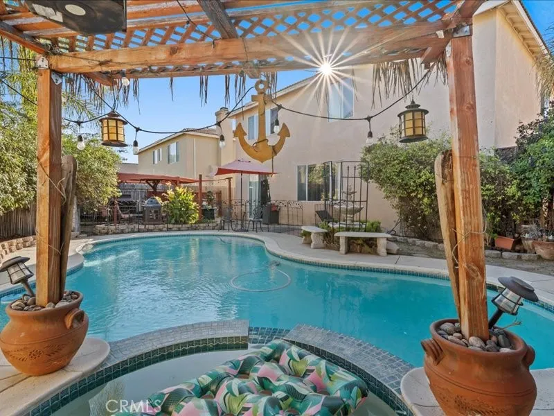 528 Memphis Court, Hemet, California 92545 home-pic-33