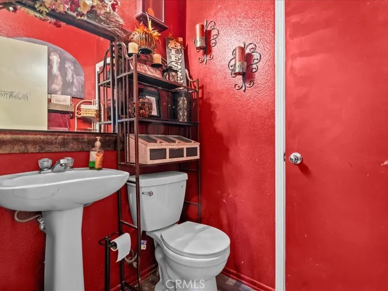 528 Memphis Court, Hemet, California 92545 home-pic-27
