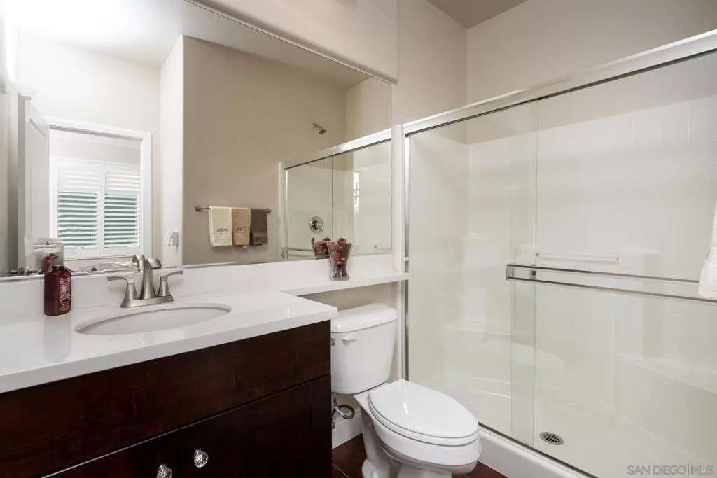 11727 Coriander Way, Corona, California 92883 home-pic-17