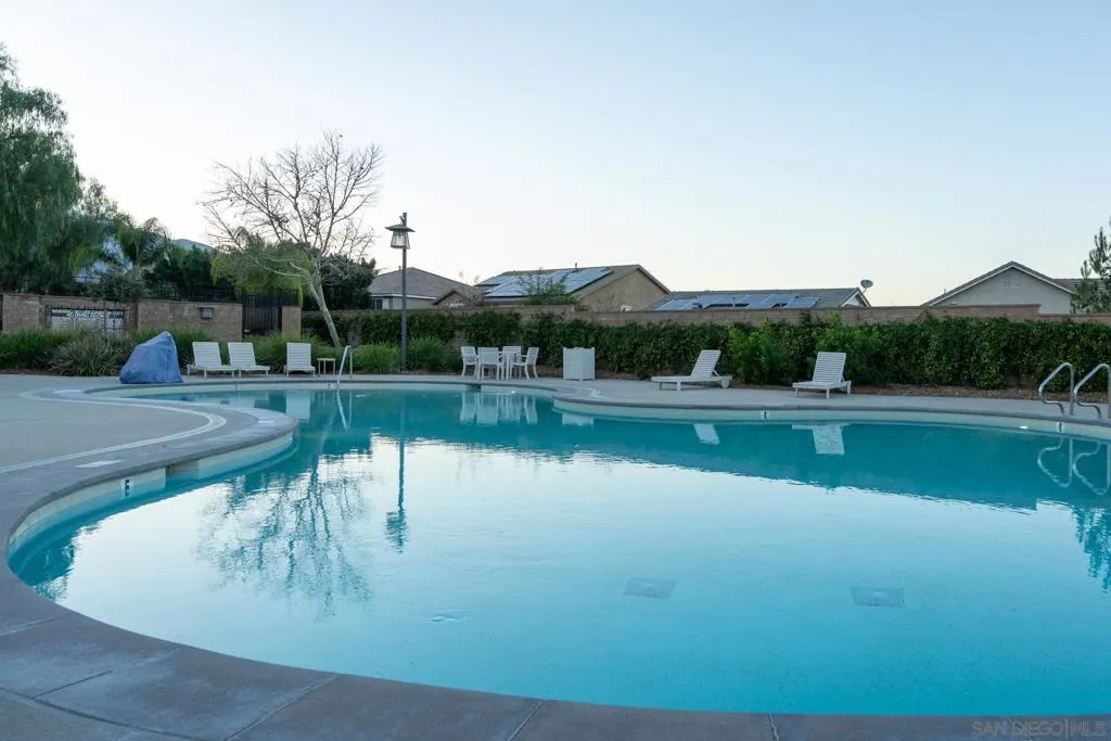 11727 Coriander Way, Corona, California 92883 home-pic-74