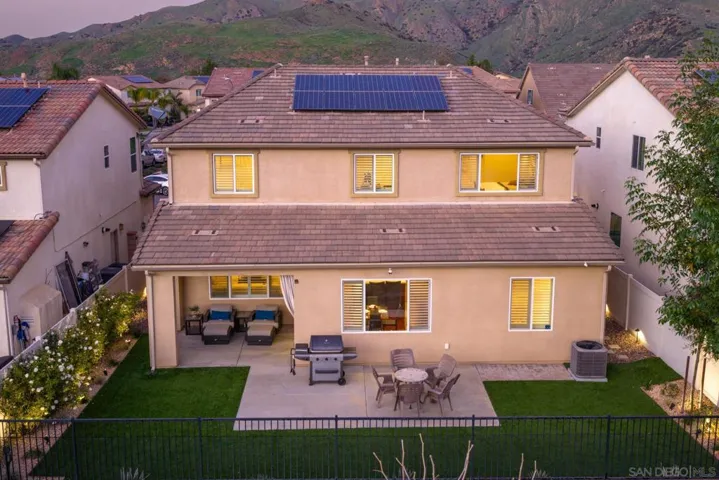 11727 Coriander Way, Corona, California 92883