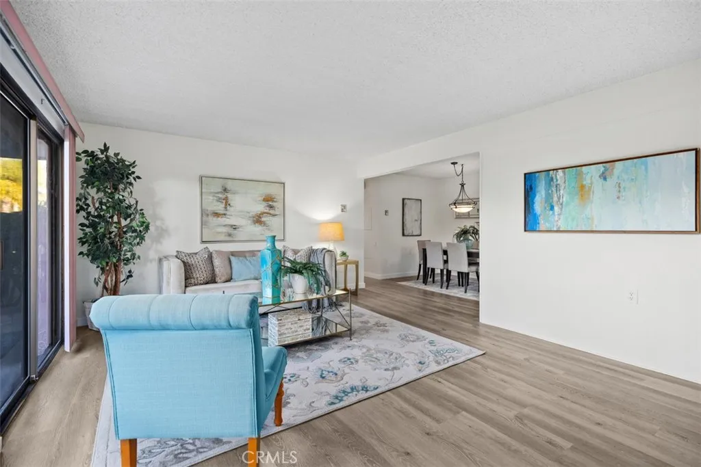 851 Ronda Mendoza B, Laguna Woods, California 92637 home-pic-11