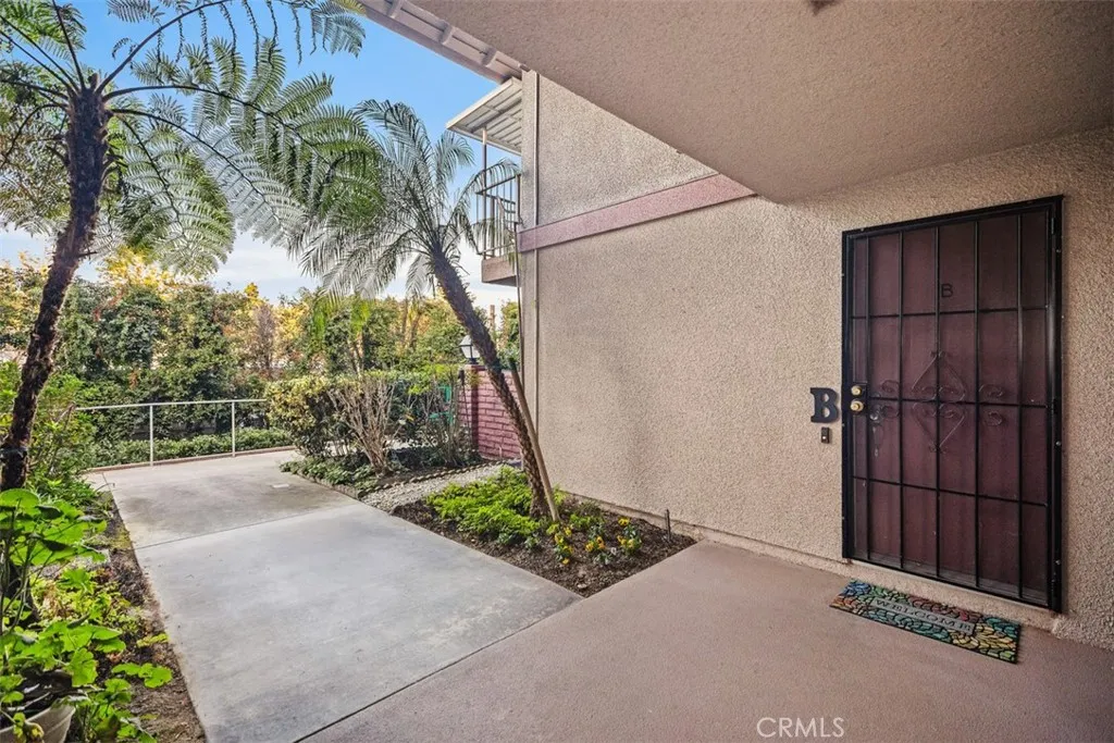 851 Ronda Mendoza B, Laguna Woods, California 92637 home-pic-5