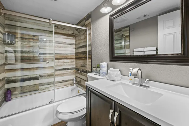 43067 Goldmine Woods Lane