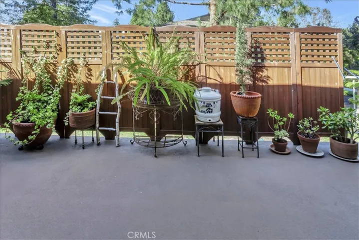 76 Calle Aragon S, Laguna Woods, California 92637