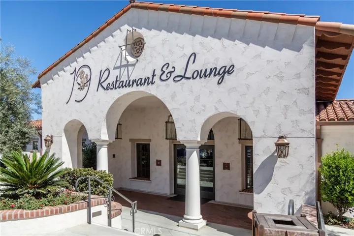 76 Calle Aragon S, Laguna Woods, California 92637