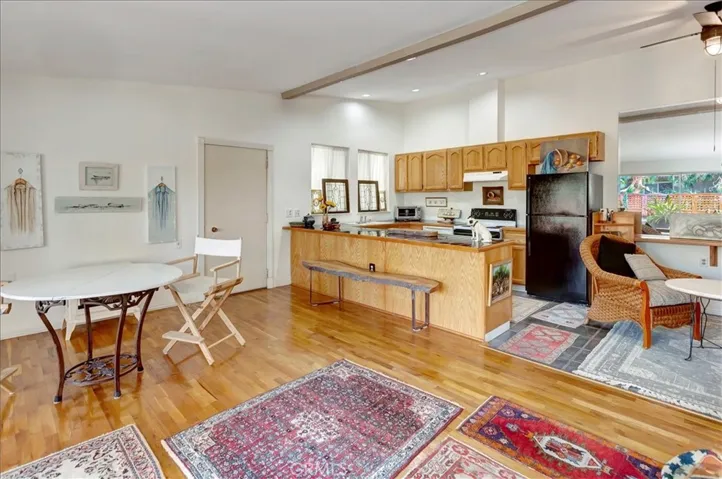 76 Calle Aragon S, Laguna Woods, California 92637