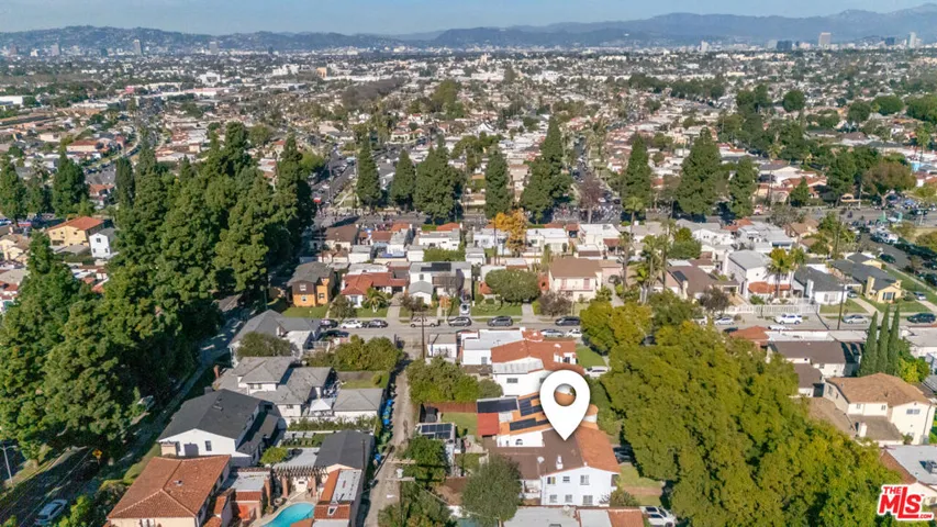 View of location to hollywood