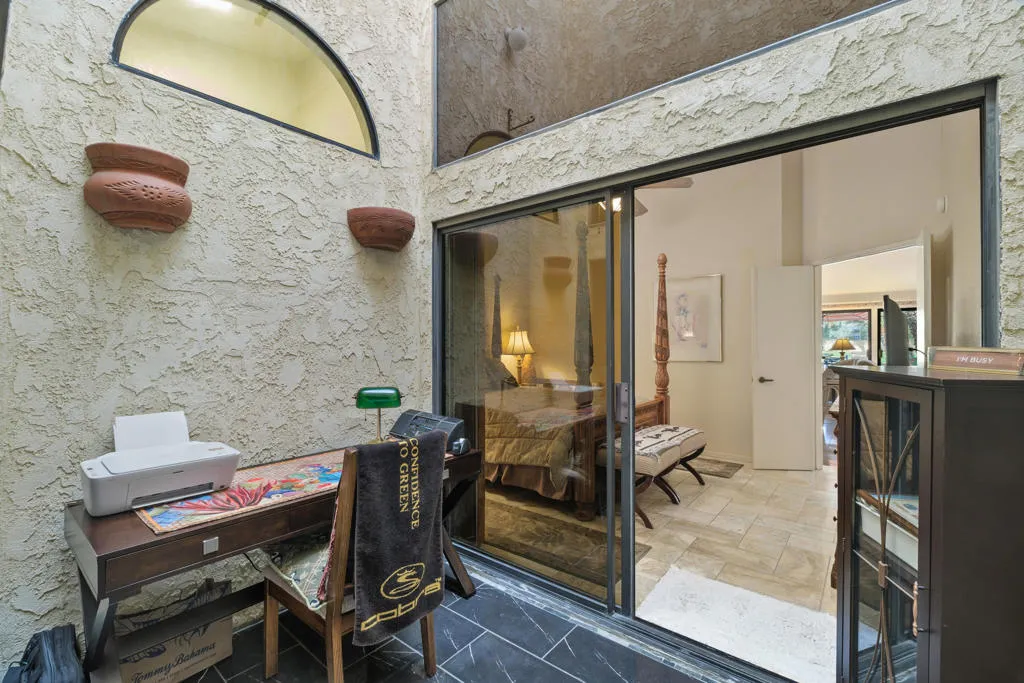 77620 Woodhaven Drive N, Palm Desert, California 92211 home-pic-26