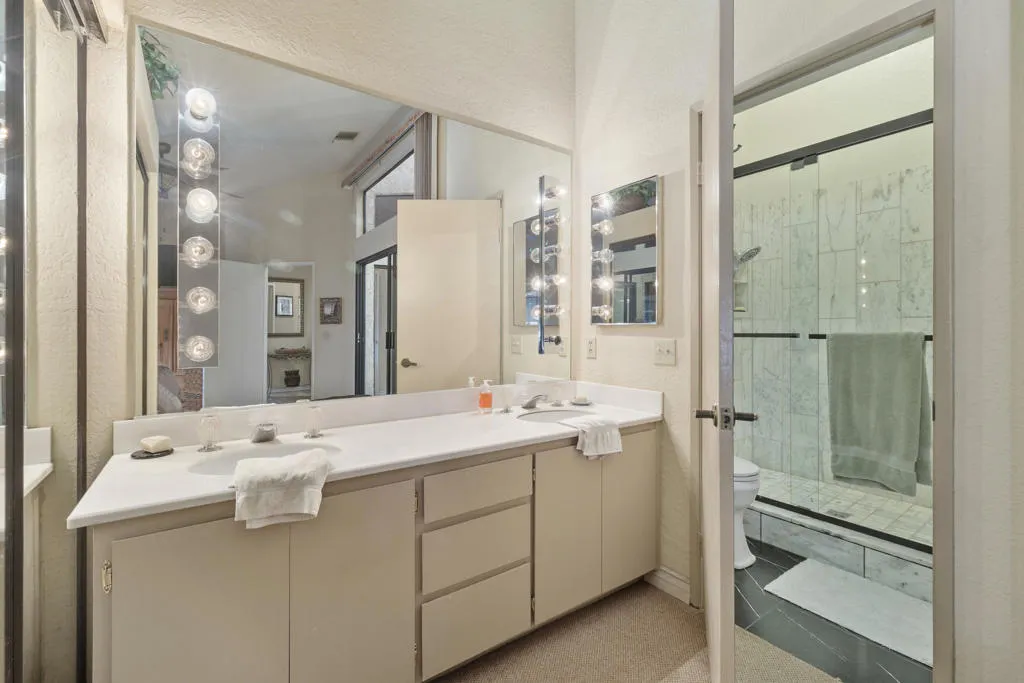 77620 Woodhaven Drive N, Palm Desert, California 92211 home-pic-23