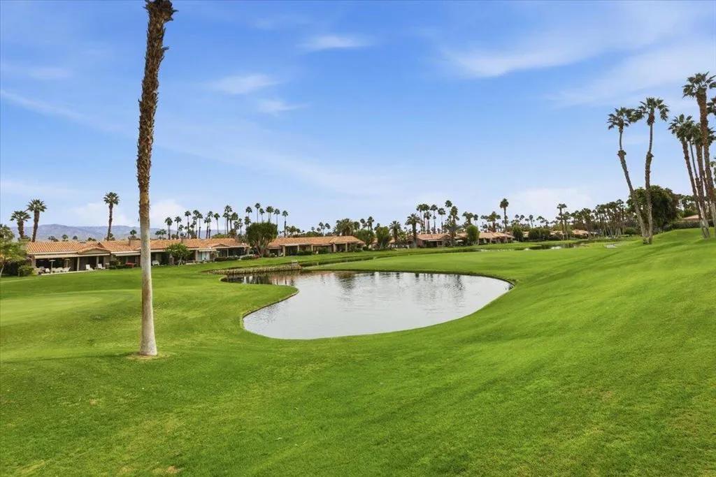 38658 Dahlia Way, Palm Desert, California 92211 home-pic-52
