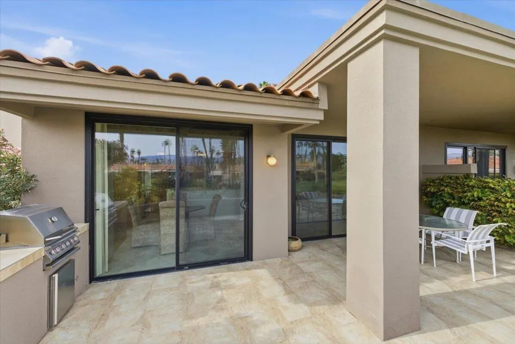 38658 Dahlia Way, Palm Desert, California 92211 home-pic-38