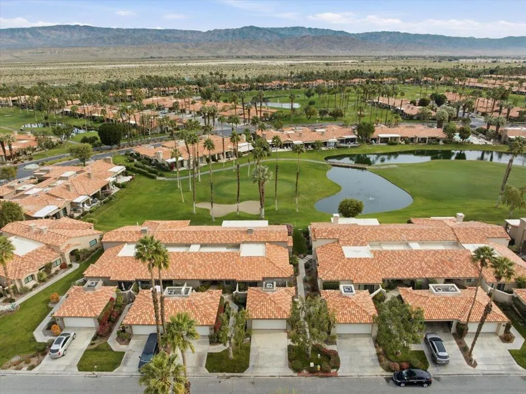 38658 Dahlia Way, Palm Desert, California 92211 home-pic-43
