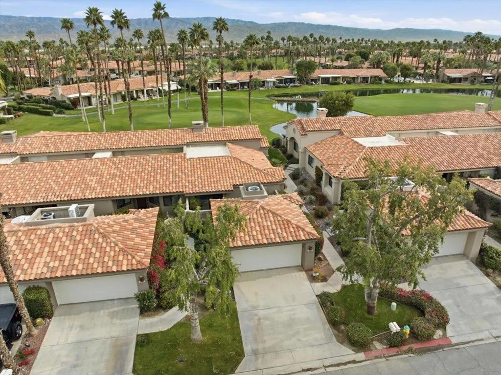 38658 Dahlia Way, Palm Desert, California 92211 home-pic-56