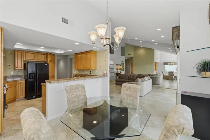 27-Kitchen and Dining