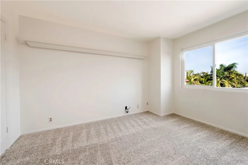 4425 E 5th A, Long Beach, California 90814 home-pic-20