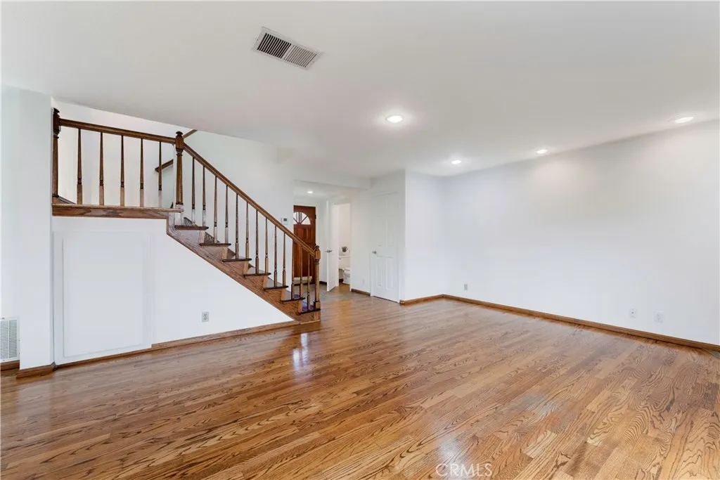 4425 E 5th A, Long Beach, California 90814 home-pic-7