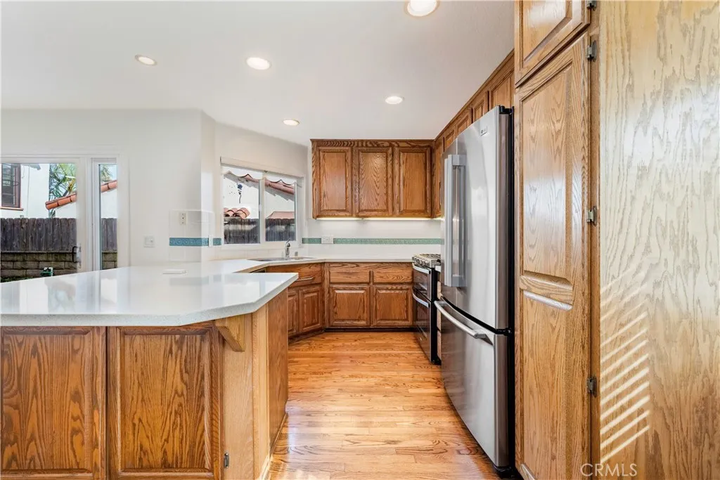 4425 E 5th A, Long Beach, California 90814 home-pic-11
