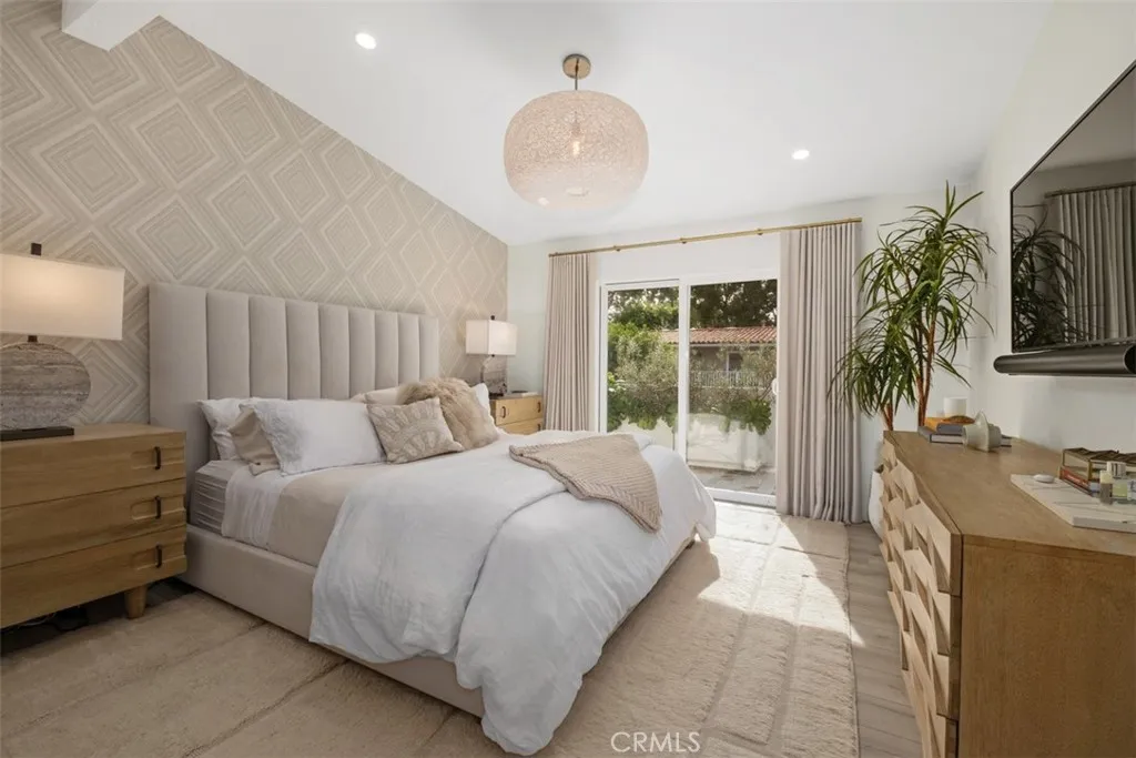 358 Vista Madera, Newport Beach, California 92660 home-pic-14