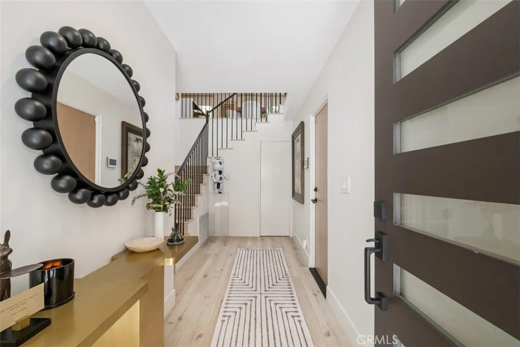 358 Vista Madera, Newport Beach, California 92660 home-pic-25