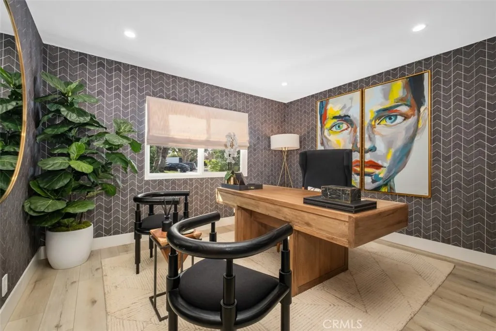 358 Vista Madera, Newport Beach, California 92660 home-pic-26