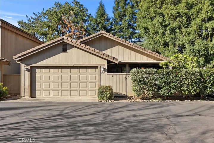 33 Pebblewood Pines, Chico, California 95926