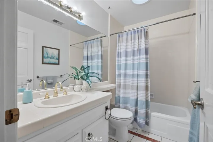 33 Pebblewood Pines, Chico, California 95926
