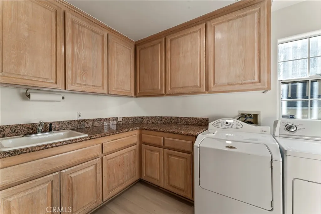 2355 N Beverly Glen Boulevard, Los Angeles, California 90077 home-pic-40