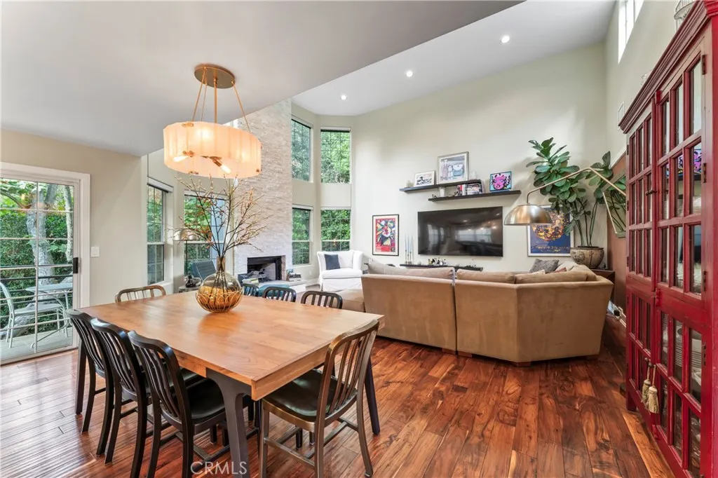 2355 N Beverly Glen Boulevard, Los Angeles, California 90077 home-pic-9