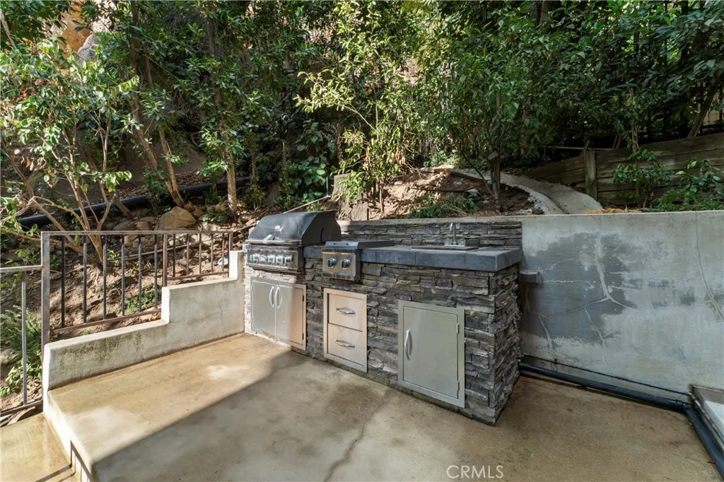 2355 N Beverly Glen Boulevard, Los Angeles, California 90077 home-pic-42