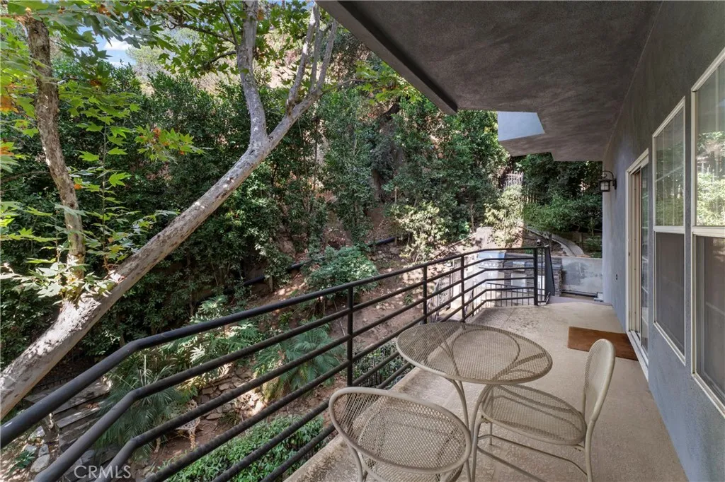 2355 N Beverly Glen Boulevard, Los Angeles, California 90077 home-pic-41