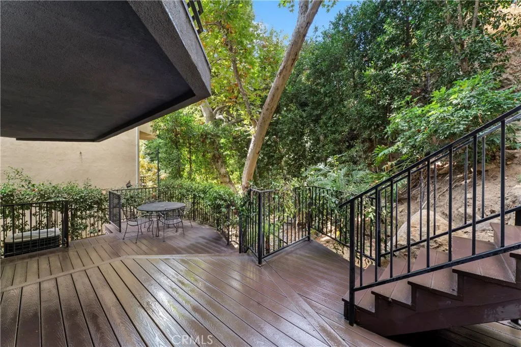 2355 N Beverly Glen Boulevard, Los Angeles, California 90077 home-pic-45